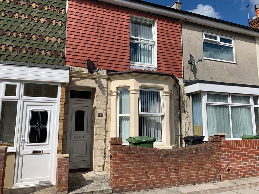 Main image of 2 bedroom Property to rent, Mafeking Road, Hampshire, PO4
