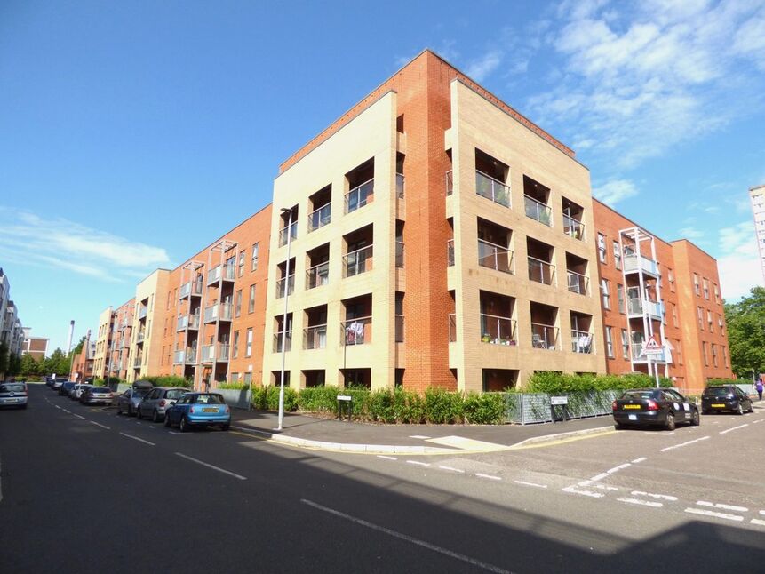 Main image of 3 bedroom Property to rent, Pennant House , Portsmouth, PO1