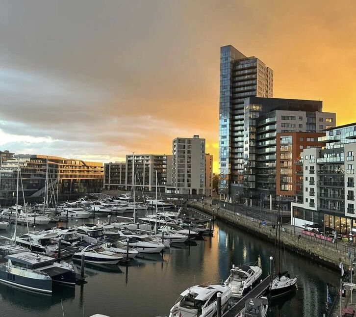 Main image of 2 bedroom  Property to rent, Maritime Walk, Southampton, SO14