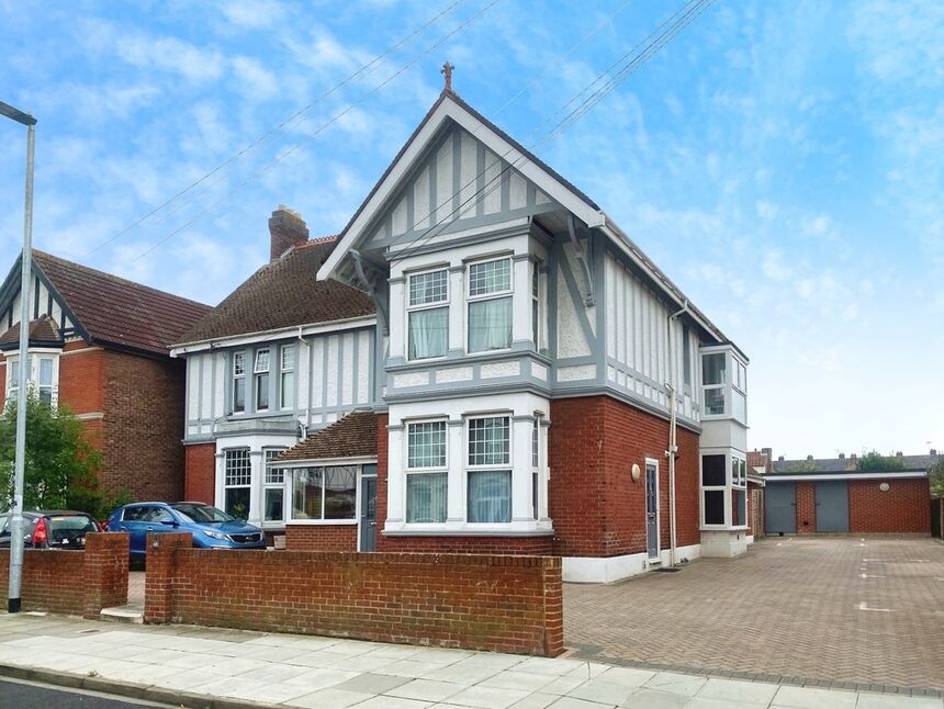 Main image of 1 bedroom Property to rent, Stubbington Avenue, Portsmouth, PO2