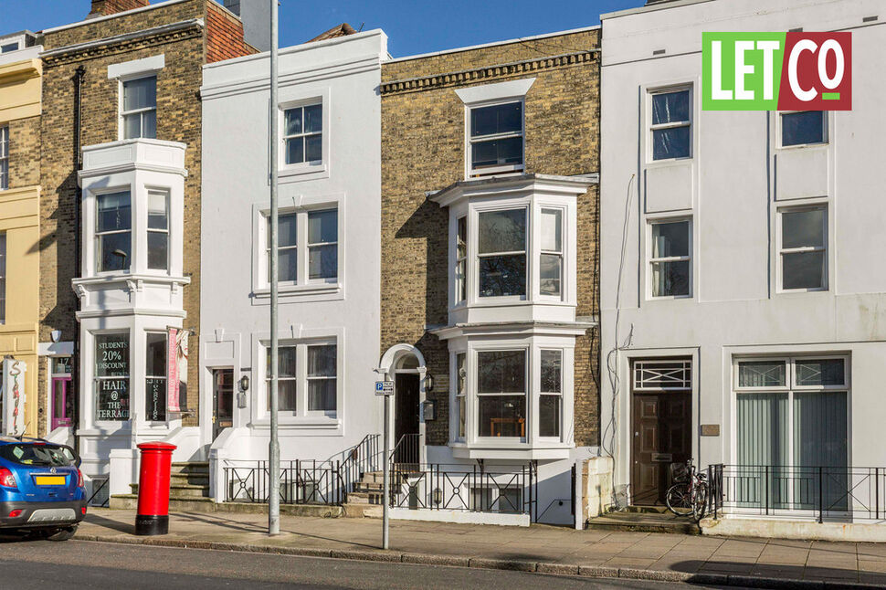 Main image of 2 bedroom Property to rent, Park view Apartments, Portsmouth, PO1