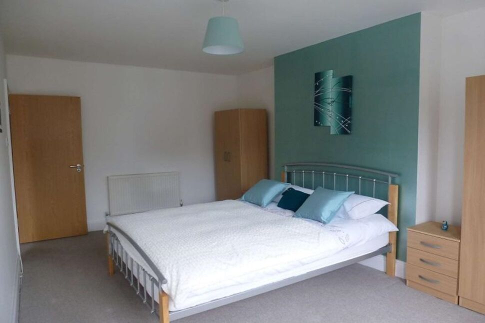 Main image of 2 bedroom Property to rent, Shaftesbury Road, Southsea, PO5