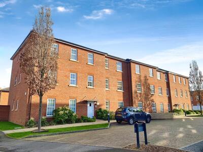 North Square, 1 bedroom Flat to rent, &pound;950 pcm