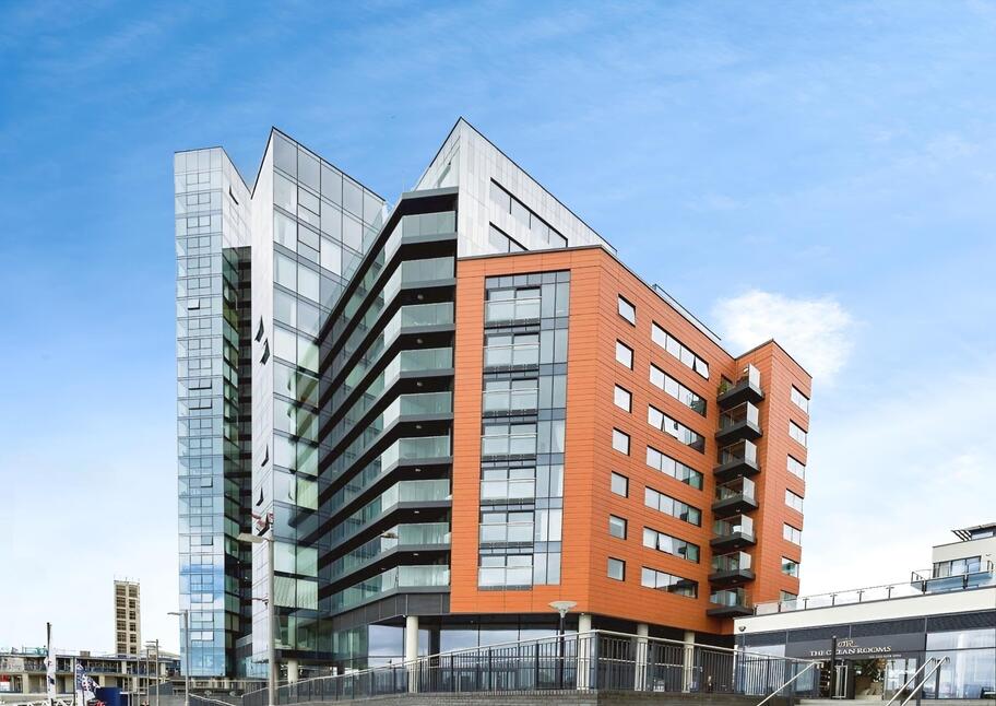 Main image of 2 bedroom Flat to rent, The Hawkins Tower, Admirals Quay, Southampton, SO14