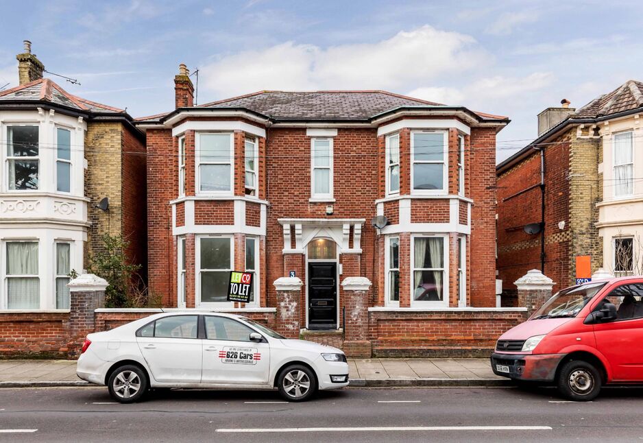 Main image of 2 bedroom  Flat to rent, Yarborough Road, Hampshire, PO5