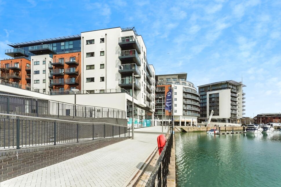 Main image of 2 bedroom Flat to rent, Ocean Way, Southampton, SO14