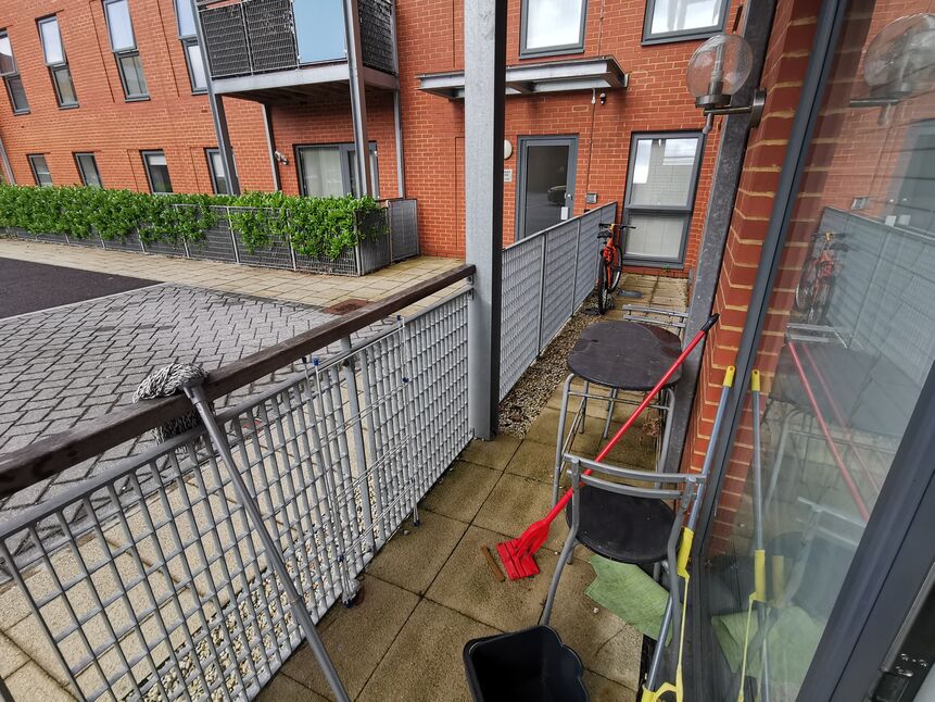 Image 10