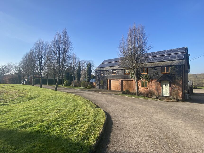 Main image of 2 bedroom House to rent, Wade Hill Farm, Hill Street, Southampton, SO40