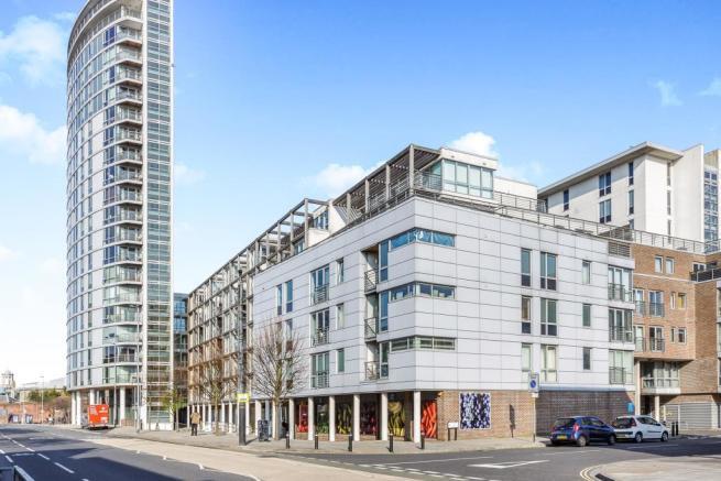 Main image of 1 bedroom Flat to rent, Brunswick House, Queen Street, Portsmouth, PO1