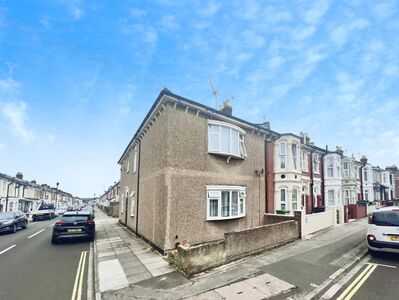 Powerscourt Road, 1 bedroom Flat to rent, &pound;925 pcm