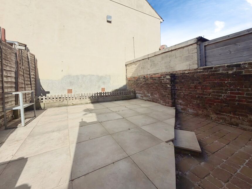 Image 10